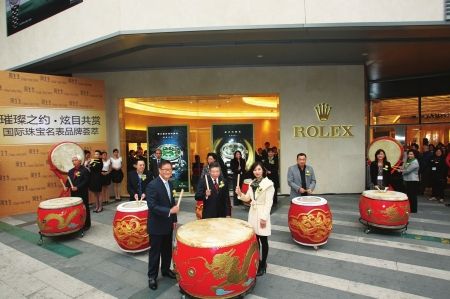 奢華&復(fù)古 珠寶名表頂級(jí)風(fēng)格盛宴(組圖)