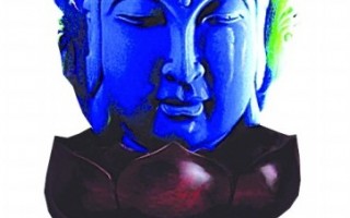 價值千萬藍(lán)珀佛首驚現(xiàn)金鷹新街口店