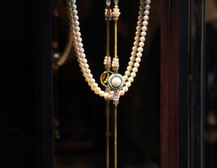 周大福開華人珠寶品牌專拍先河 成交逾千萬