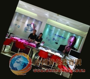 國內(nèi)珠寶企業(yè)悄然轉(zhuǎn)身 鉆石電商漸接地氣