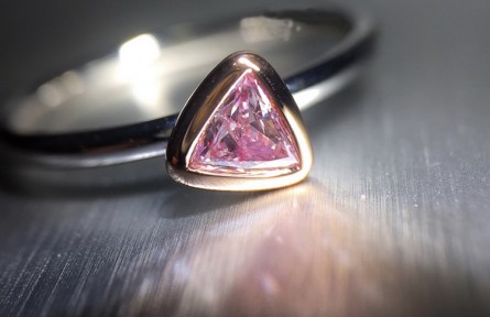 粉色鉆石的顏色分級