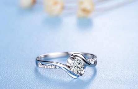 克拉鉆戒價(jià)格