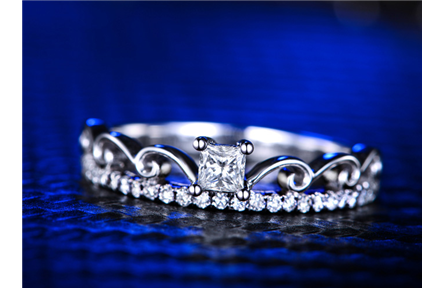 個(gè)性鉆戒定制