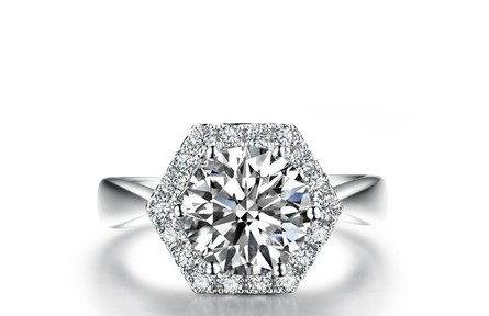 三克拉鉆戒多少錢