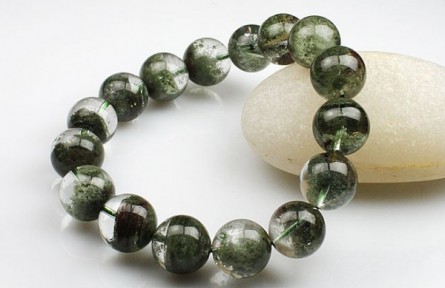 佩戴綠幽靈的功效與好處