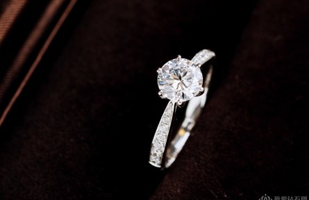 鉆石戒指哪個品牌好？什么品牌的鉆戒好