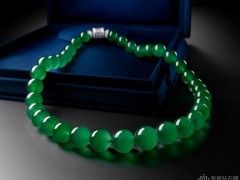 蘇富比香港珠寶拍賣：翡翠、彩寶、大顆粒鉆石