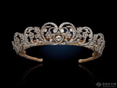 蘇富比“權(quán)力與形象：皇家和貴族冠冕”王冠珠寶展