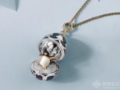 Fabergé（法貝熱）推出 Heritage 彩蛋吊墜新作：歡快的企鵝