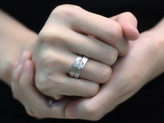 七夕情人節(jié) 怎么買情侶戒指