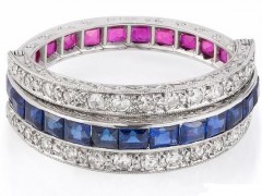 Hall古董珠寶系列作品