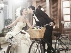 不同款式婚紗如何搭配鉆戒?