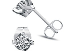 鉆石耳飾與服裝搭配的幾個小技巧