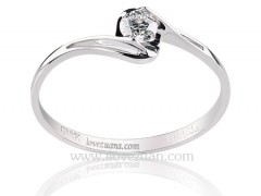 結婚鉆戒鉆石首飾的選購要和臉型相配