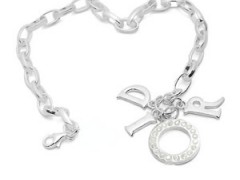 鉑金手鏈多少錢每克？