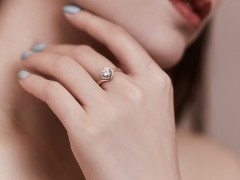 2克拉鉆戒大概多少錢？