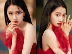 關(guān)曉彤佩戴寶詩(shī)龍珠寶亮相電影節(jié)