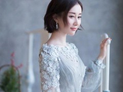 舒暢佩戴戴比爾斯珠寶 展現(xiàn)靈動清新魅力