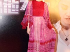 蔡卓妍佩戴海瑞溫斯頓珠寶出席電影首映禮