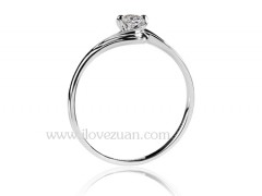 保持時(shí)刻光彩：不同衣領(lǐng)如何佩戴項(xiàng)鏈吊墜