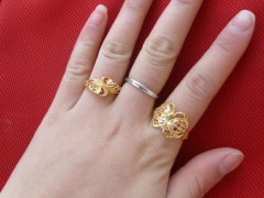 男女各買多重的金戒指好?