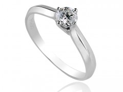 十二星座女適合什么形狀的鉆戒？