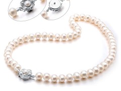 珍珠項鏈?zhǔn)刈o(hù)最漂亮的你