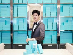蒂芙尼珠寶攜眾星閃耀“蒂芙尼2021璀璨節(jié)日季”