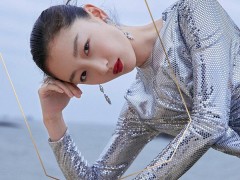 周冬雨佩戴寶詩龍珠寶現(xiàn)身金雞電影節(jié) 閃耀璀璨魅力