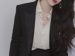 歐陽(yáng)娜娜、宋祖兒以蒂芙尼珠寶相伴現(xiàn)身活動(dòng)盛典