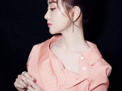 楊蓉佩戴玳美雅珠寶出席頒獎盛典