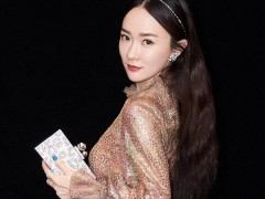 霍思燕佩戴戴比爾斯珠寶出席年度盛典活動(dòng)