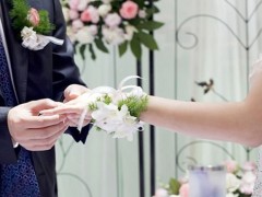 結婚鉆戒一般買多少克拉的？ 推薦合適的結婚鉆戒大小