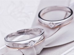 結(jié)婚選對戒還是選鉆戒