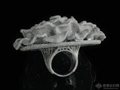 一枚鑲有24679顆鉆石的戒指 打破吉尼斯世界紀錄