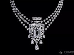 香奈兒特別發(fā)布一款高級(jí)珠寶項(xiàng)鏈 向No.5香水致敬