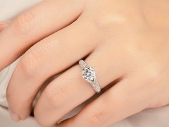 買鉆戒哪個(gè)牌子好 比較好的鉆戒品牌