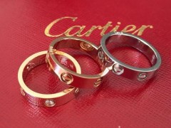 卡地亞戒指真假查詢|卡地亞戒指編號(hào)怎么查