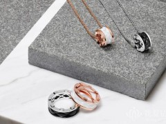 英皇珠寶七夕特別呈獻(xiàn)白陶瓷Yo Yo系列