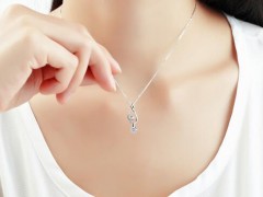 鉆石項(xiàng)鏈?zhǔn)裁磁谱雍茫?鉆石項(xiàng)鏈品牌介紹