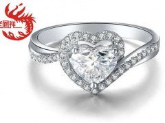 老鳳祥鉆戒怎么樣 老鳳祥鉆戒款式圖片及價(jià)格