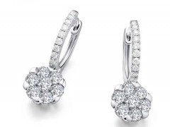 周大福鉆石耳環(huán)圖片及價(jià)格