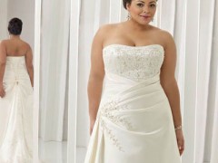 胖新娘如何挑選結(jié)婚首飾?