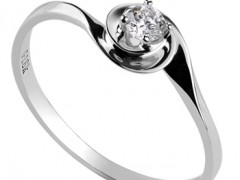 買10分大小的鉆石需多少錢?