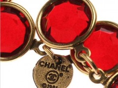 慶祝香奈兒小姐129歲誕辰 呈獻(xiàn)收藏珠寶首飾系列