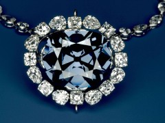 希望藍鉆石價格多少錢 分享關(guān)于希望藍鉆石的故事