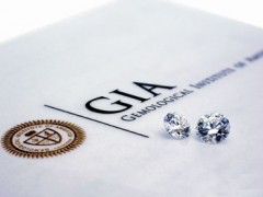 為何需要索取鉆石鑒定證書